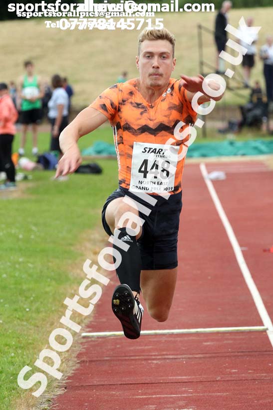 Triple jump, North East Grand Prix, Monkton, Jarrow. Photo: David T. Hewitson/Sports for All Pics